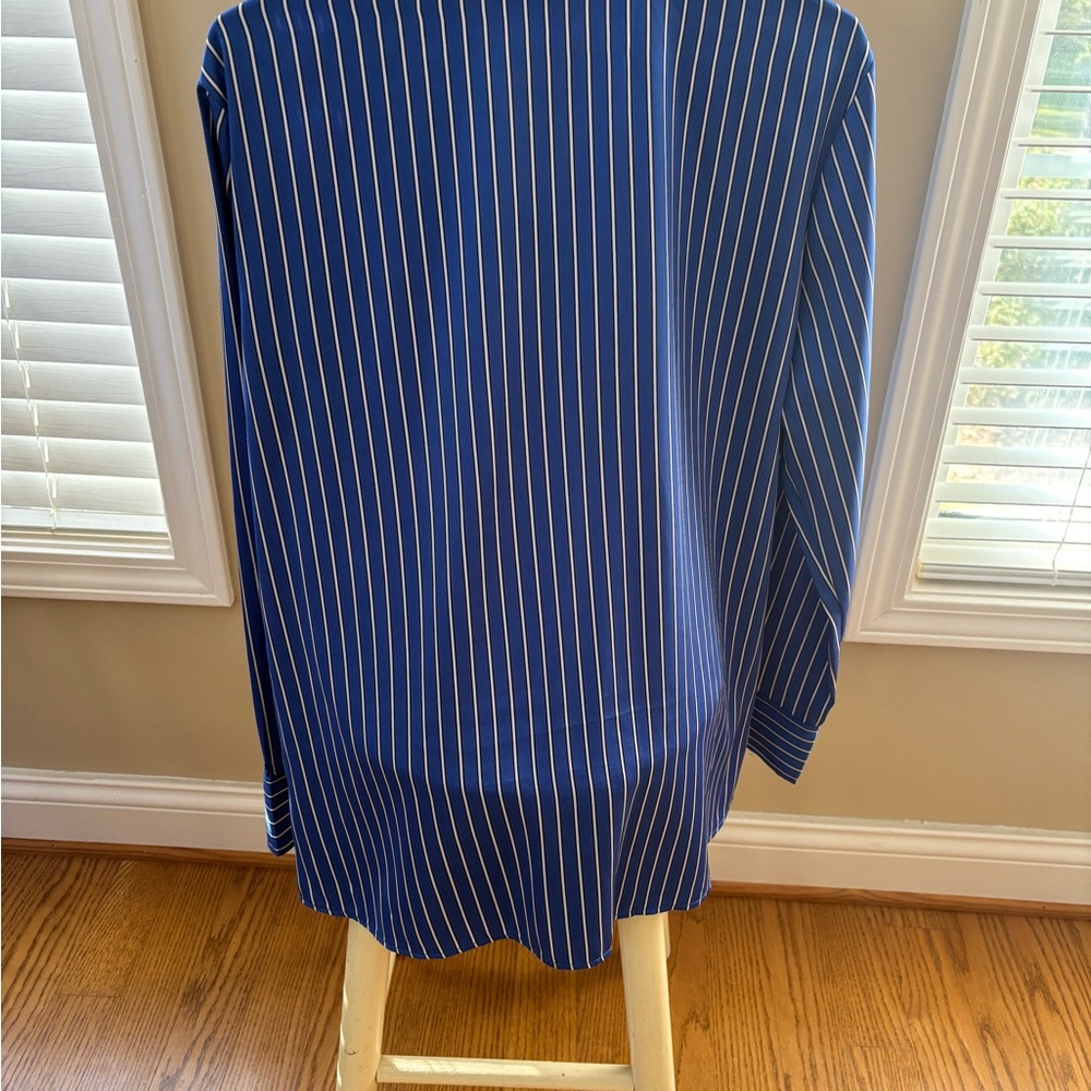 Jones New York Women’s Navy Striped Button Down Shirt - Picture 4 of 4